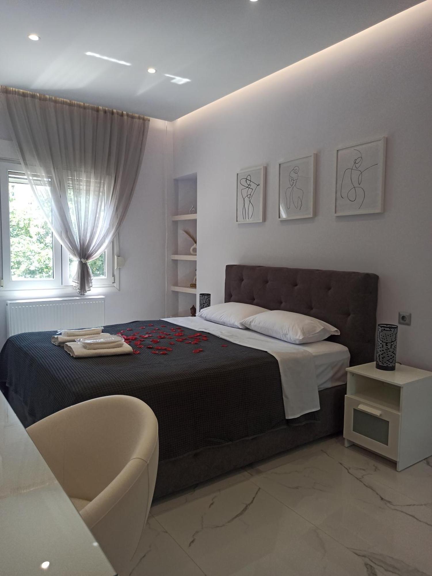 Athonos Secret Diamond Apartment Thessaloniki Exterior photo
